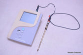 BECKMAN 340 PH/TEMP METER