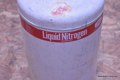 UNION CARBIDE LIQUID NITROGEN CONTAINER DEWAR CRYOGENIC