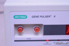 BIO-RAD GENE PULSER II APPARATUS