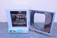 NATIONAL LABNET 211-DS SHAKING INCUBATOR 9120865 FOR LABORATORY USE