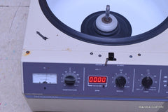 BECKMAN GS-6R LABORATORY CENTRIFUGE WITHOUT ROTOR