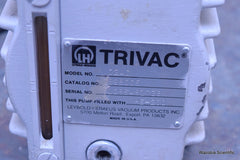LEYBOLD TRIVAC D2AC LABORATORY VACUUM PUMP 898005 1/3 HP