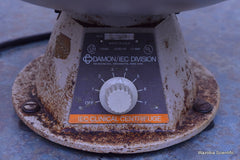 DAMON IEC DIVISION IEC CLINICAL CENTRIFUGE