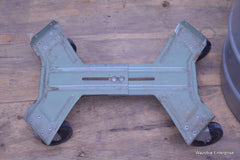 UNION CARBIDE CRYOGENIC LIQUID NITROGEN CONTAINER W/ CANISTERS TYPE LD-30