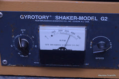 NEW BRUNSWICK SCIENTIFIC GYROTORY SHAKER MODEL G2