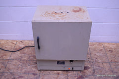 COLE PARMER MODEL 05015-58 LABORATORY OVEN