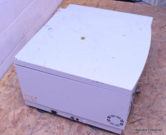 IEC MARATHON 3000R LABORATORY CENTRIFUGE WITH ROTOR