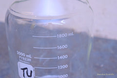 PYREX 2000 ML ROUND MEDIA STORAGE BOTTLE 1395