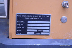 NEW BRUNSWICK SCIENTIFIC TC-7 TISSUE CULTURE ROLLER M1053-4004