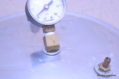 PRESTO PRESSURE COOKER