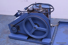 WELCH 1402 SERIES DUOSEAL VACUUM PUMP LABORATORY PUMP 1/2 HP