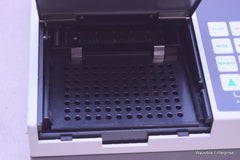 BIO-RAD MODEL 450 MICROPLATE READER