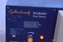 GALLENKAMP INCUBATOR PLUS SERIES CAT. NO. INC.200.030E