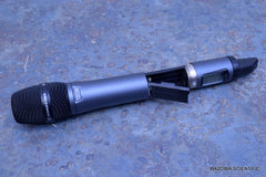 SENNHEISER 300 HANDHELD MICROPHONE TRANSMITTER SK 300 EW300 G3