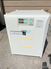 HERAEUS HERA CELL HERACELLCO2 WATER JACKETED INCUBATOR S/N 40211229