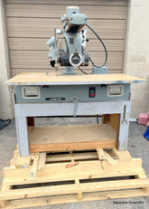 DELTA INDUSTRIAL TABLE SAW