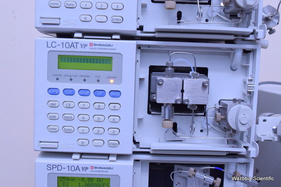 SHIMADZU LIQUID CHROMATOGRAPH HPLC SYSTEM LC-10AT VP SPD-10A SCL-10A CTO-10A DGU