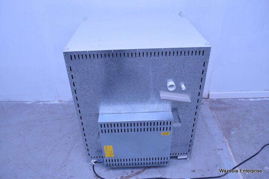 HERAEUS HERA CELL 240 WATER JACKETED INCUBATOR 51022234 HERACELL