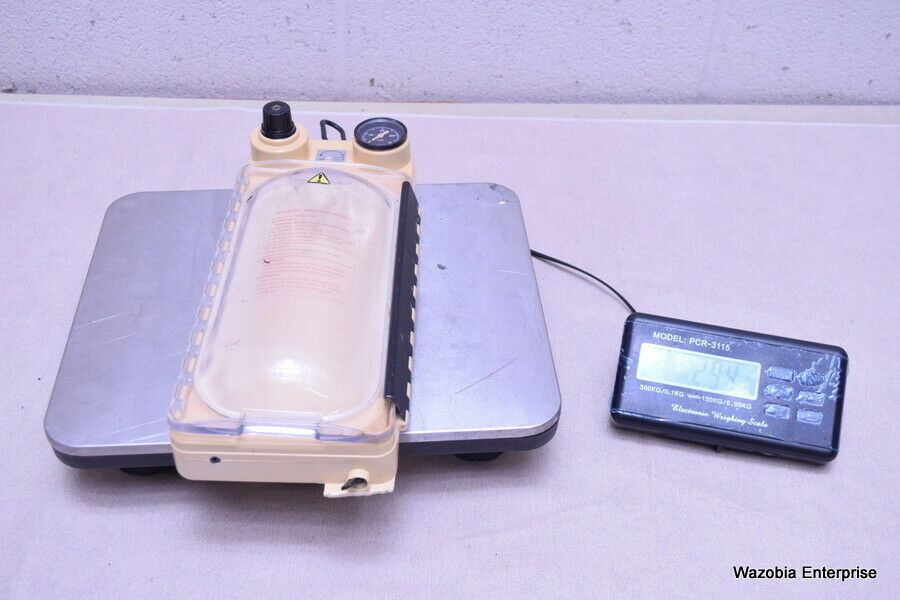 MALLINCKRODT MEDICAL AUTOMATIC PRESSURE INFUSOR MODEL AD-1000