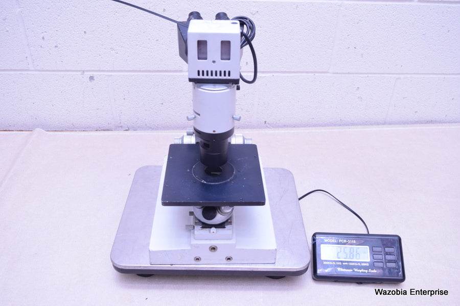 LEITZ EPIVERT MICROSCOPE