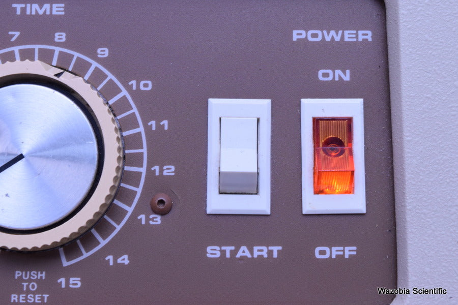 BECKMAN MICROFUGE 12 LABORATORY CENTRIFUGE MODEL 12