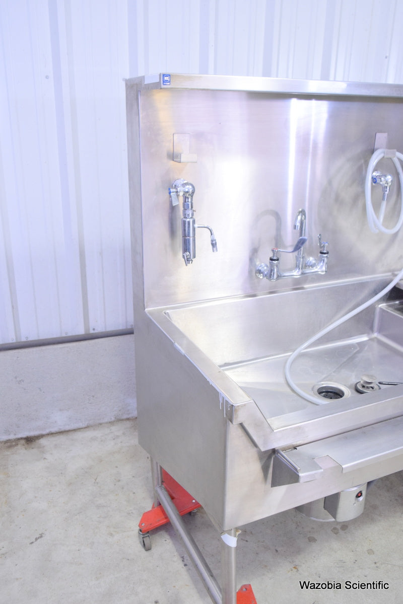 MORTECH MANUFACTURING AUTOPSY STATION LEFT SINK 1036-7 WITH INSINKERATOR SS50-26