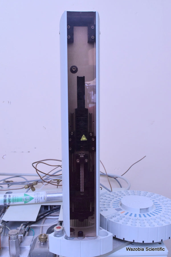 THERMOQUEST CHROMATOGRAPH SYSTEM MODEL TRACE-GC 2000 WITH AUTOSAMPLER INJECTOR