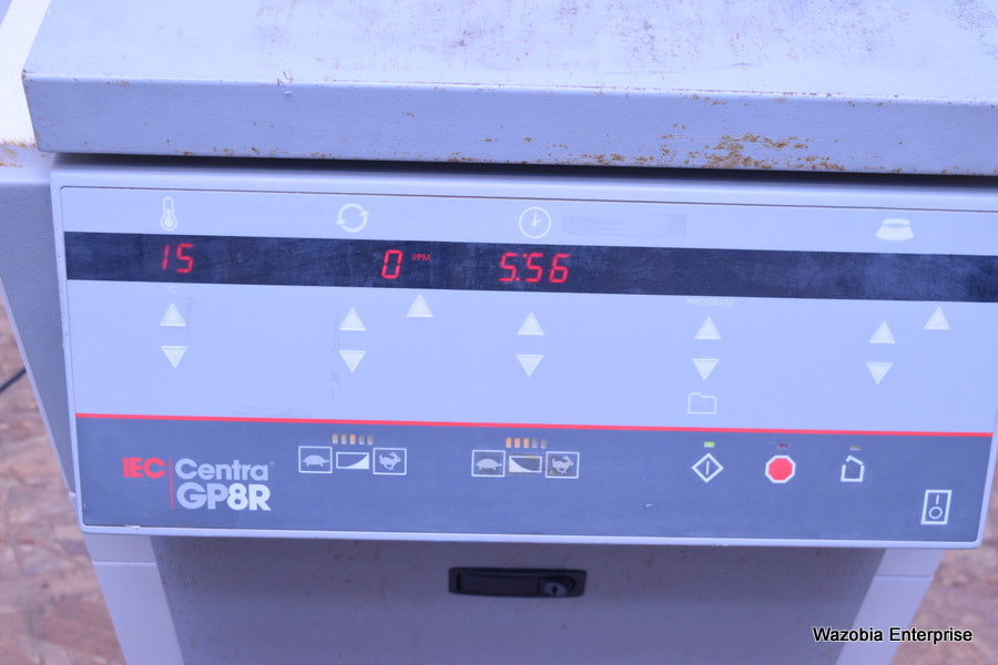 IEC CENTRA GP8R CENTRIFUGE W/ IEC 7000RPM ROTOR