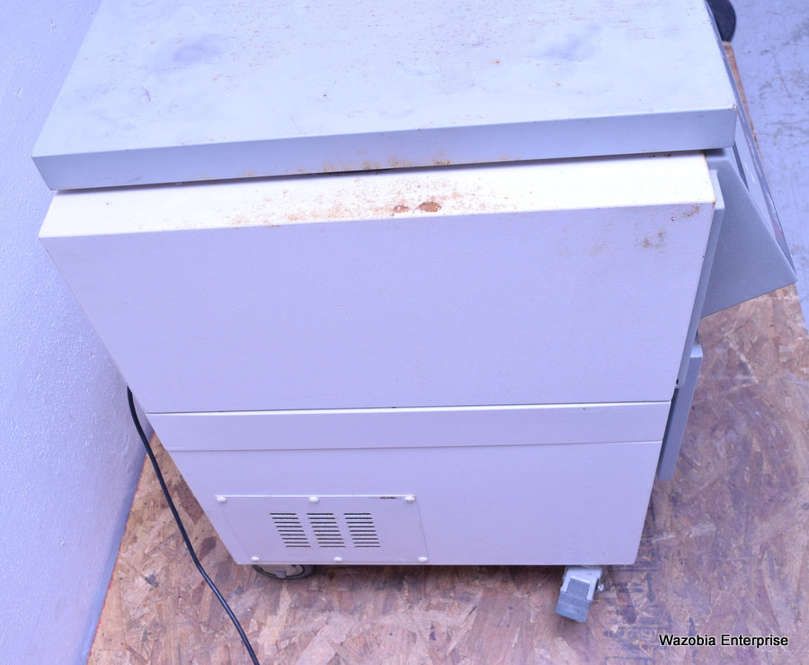 IEC CENTRA GP8R CENTRIFUGE W/ IEC 7000RPM ROTOR