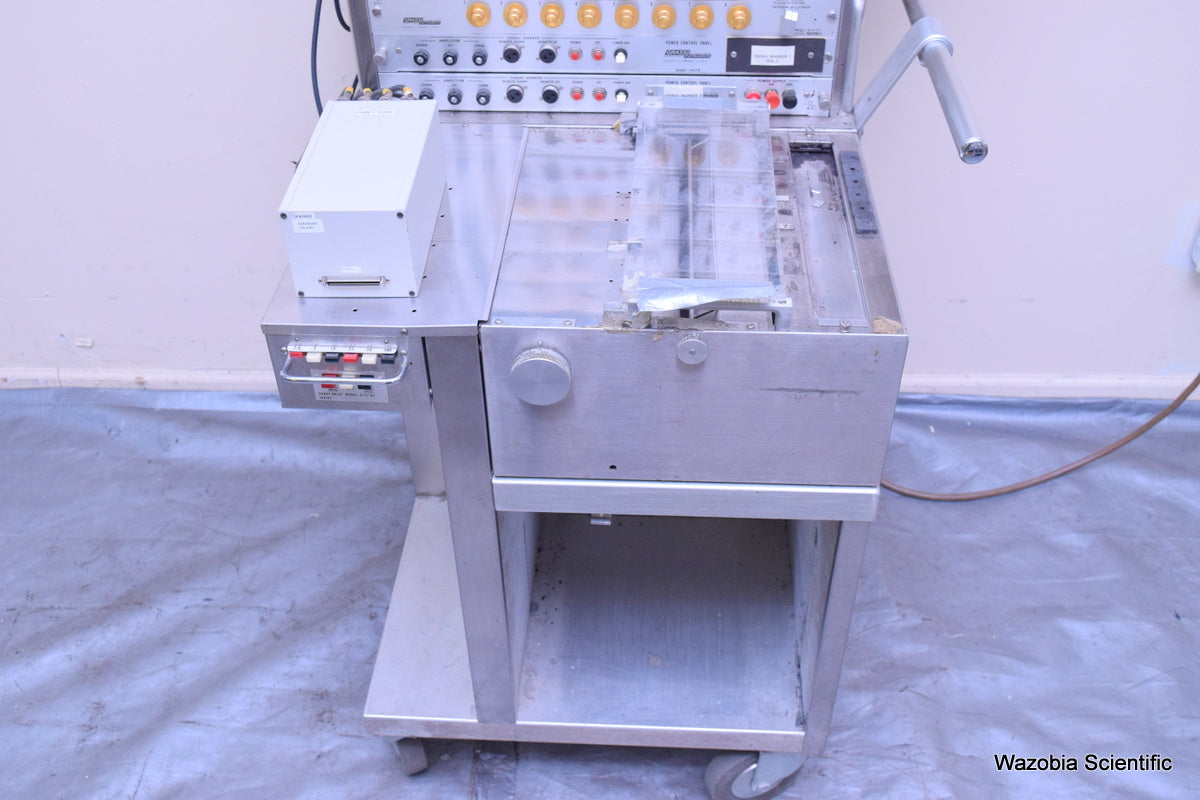 GRASS INSTRUMENT MODEL 78B EEG & POLYGRAPH DATA RECORDING SYSTEM AM7 7P511 AMPLI