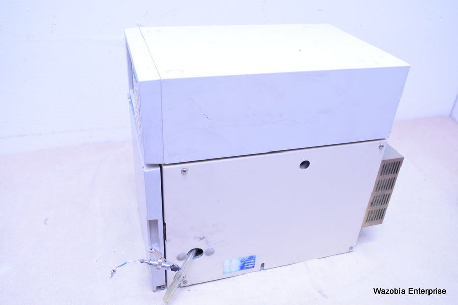 SHIMADZU AUTO INJECTOR SIL-10A WITH SYSTEM CONTROLLER SCL-10A VP