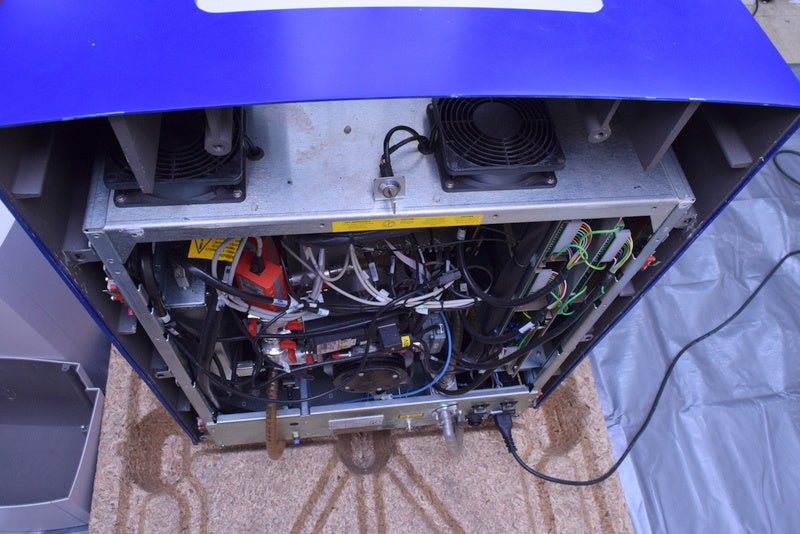 WATERS MICROMASS MALDI MASS SPECTROMETER