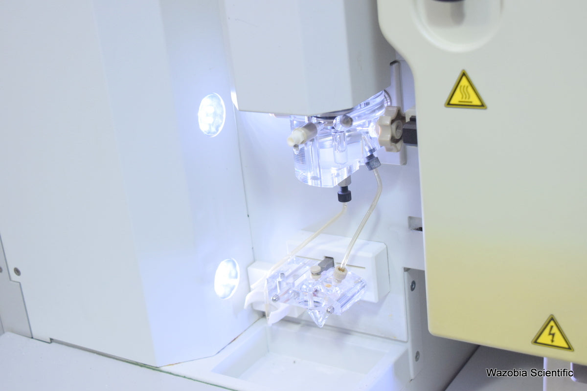 HITACHI AB APPLIED BIOSYSTEMS 3130X GENETIC ANALYZER 4352322 628-0040