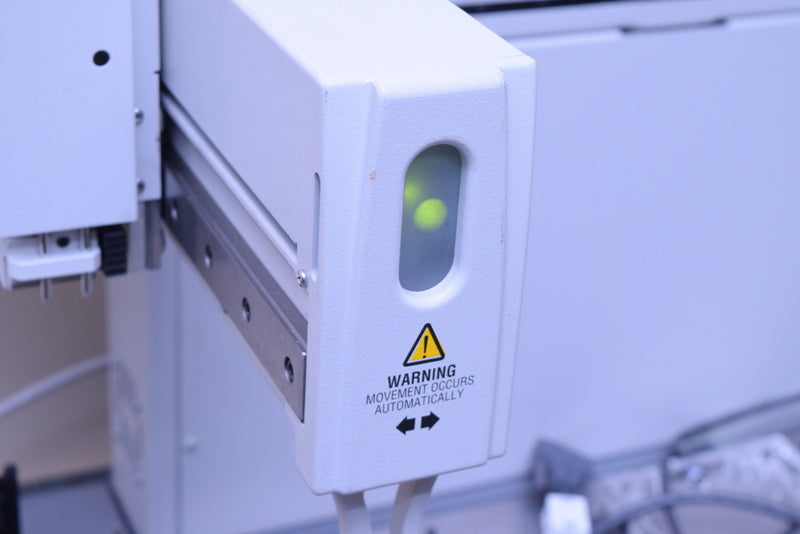 BECKMAN COULTER BIOMEK 3000 LIQUID HANDLING AUTOMATION WORKSTATION