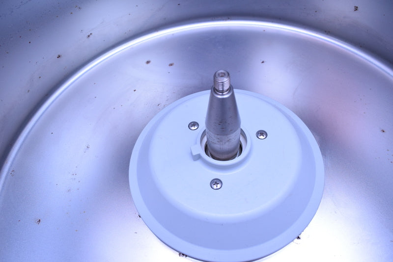 EPPENDORF CENTRIFUGE 5810 BENCHTOP