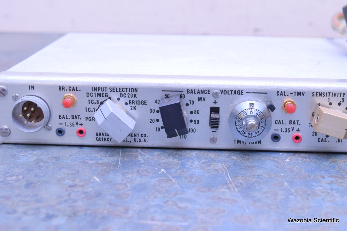 GRASS INSTRUMENT LOW LEVEL D.C AMPLIFIER 7P122B