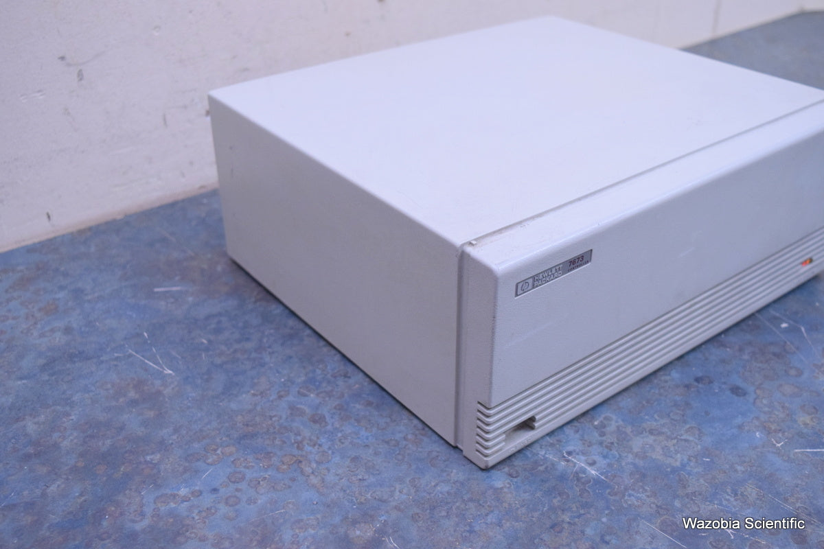 HEWLETT PACKARD HP 7673 CONTROLLER  FOR AUTOSAMPLER 18594B AGILENT