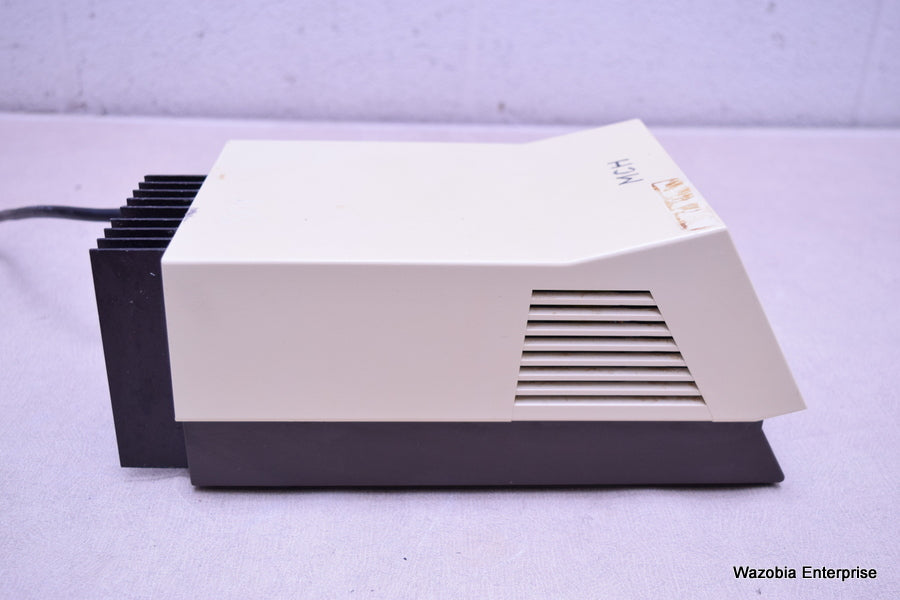 BIO-RAD MODEL 200/2.0 POWER SUPPLY