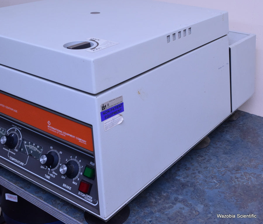 IEC CENTRA-7R REFRIGERATED CENTRIFUGE WITH ROTOR AND BUCKETS
