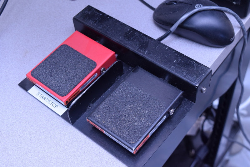 XLTEK XCALIBUR EMG  SYSTEM  STIMULATOR ACQUISITION BREAKOUT BOX DIGITAL BOX