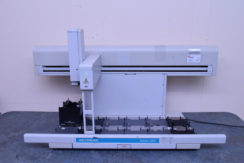 BECKMAN BIOMEK 2000 AUTOMATED LIQUID WORKSTATION HANDLER P 200L P 20