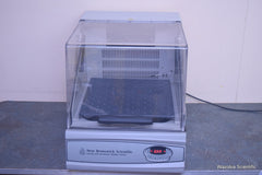 NEW BRUNSWICK SCIENTIFIC EXCELLA E24 INCUBATOR SHAKER SERIES M1352-0000 W MANUAL