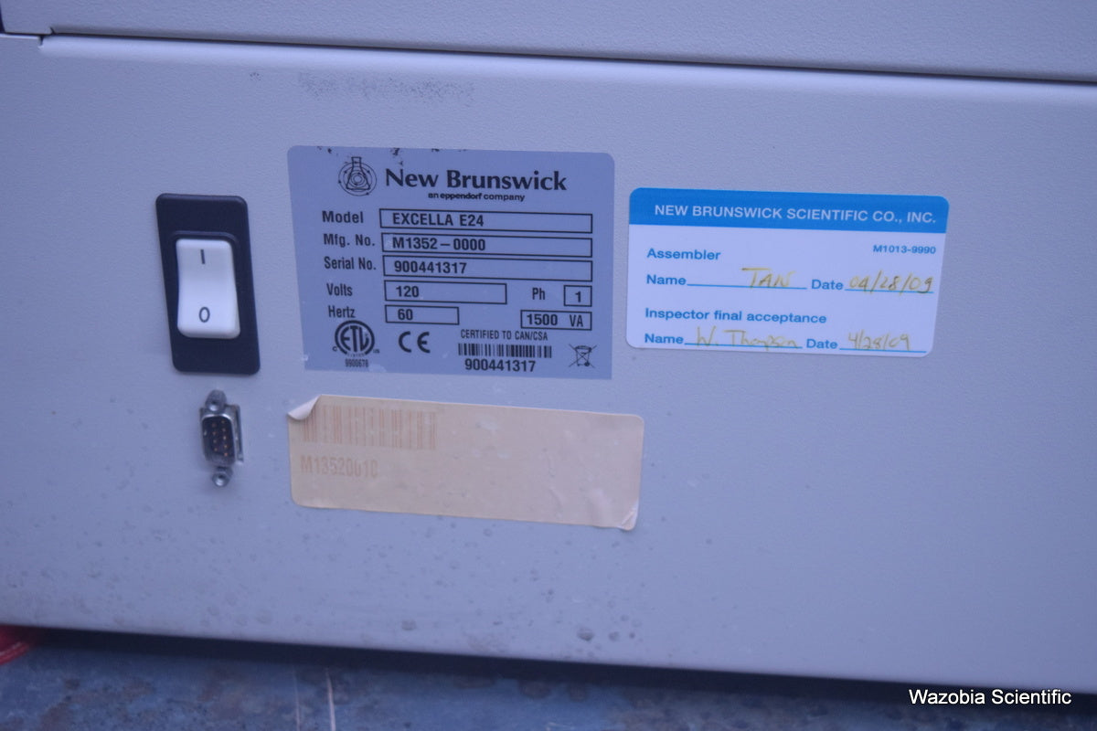 NEW BRUNSWICK SCIENTIFIC EXCELLA E24 INCUBATOR SHAKER SERIES M1352-0000 W MANUAL