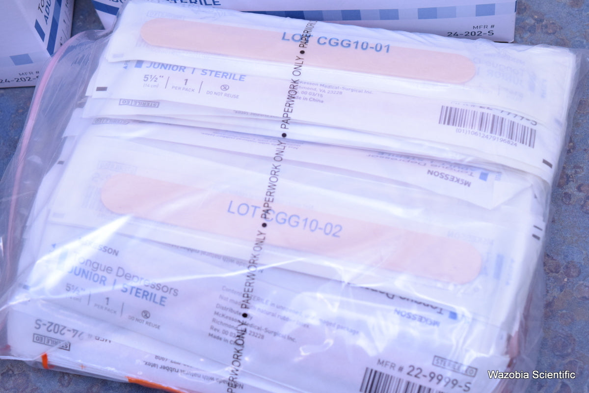 LOT OF MCKESSON TONGUE DEPRESSORS ADULT STERILE 6" 24-202-S 800PCS +