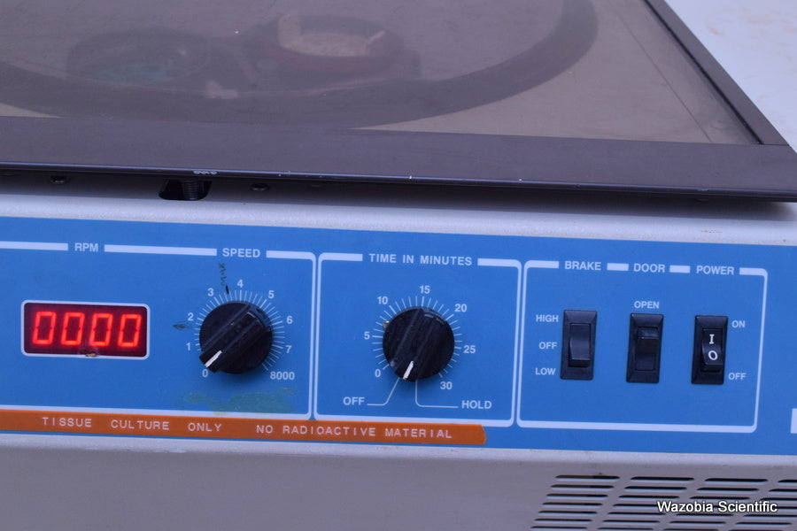 BECKMAN GPR REFRIGERATED CENTRIFUGE WITH ROTOR  BUCKETS AND ADAPTER 349702