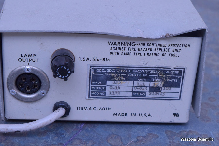 E. LEITZ MODEL 050260 MICROSCOPE LIGHT POWER SUPPLY