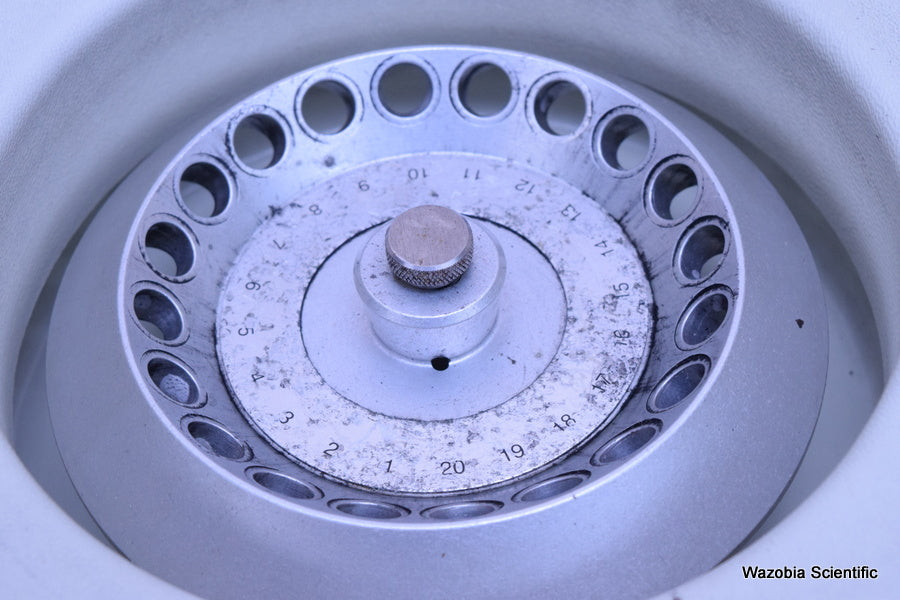 FISHER SCIENTIFIC MICROCENTRIFUGE MODEL 235C WITH ROTOR