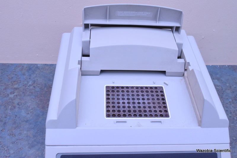 AB APPLIED BIOSYSTEMS GENEAMP PCR SYSTEM 9700 WITH 96 WELL BLOCK