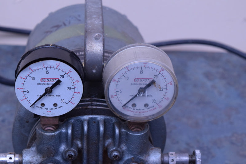 GAST VACUUM PUMP  HP 1/6