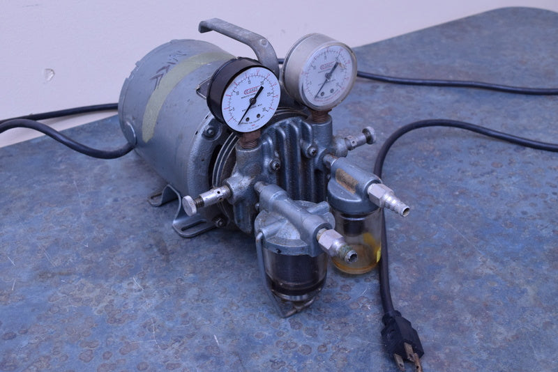 GAST VACUUM PUMP  HP 1/6